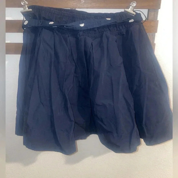 Abercrombie & Fitch Belted Mini Navy Blue Skirt & Hollister pleated skirt Small - Picture 4 of 11